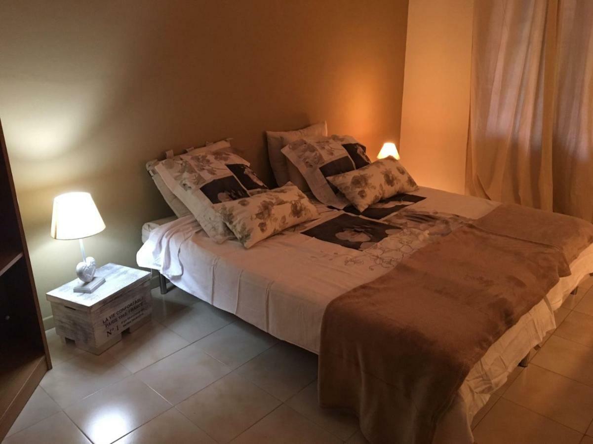 Luxury Apartment Tivoli Luaran gambar