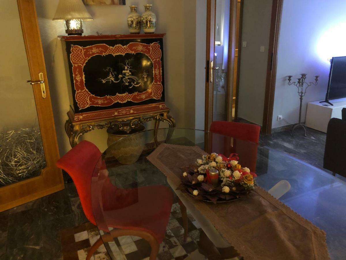 Luxury Apartment Tivoli Luaran gambar