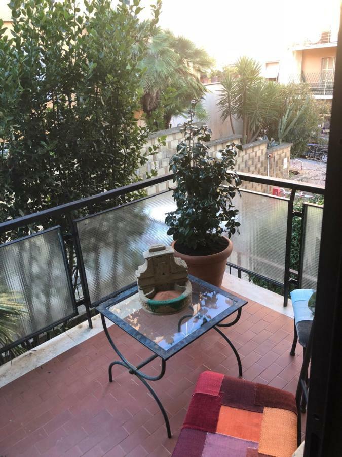 Luxury Apartment Tivoli Luaran gambar