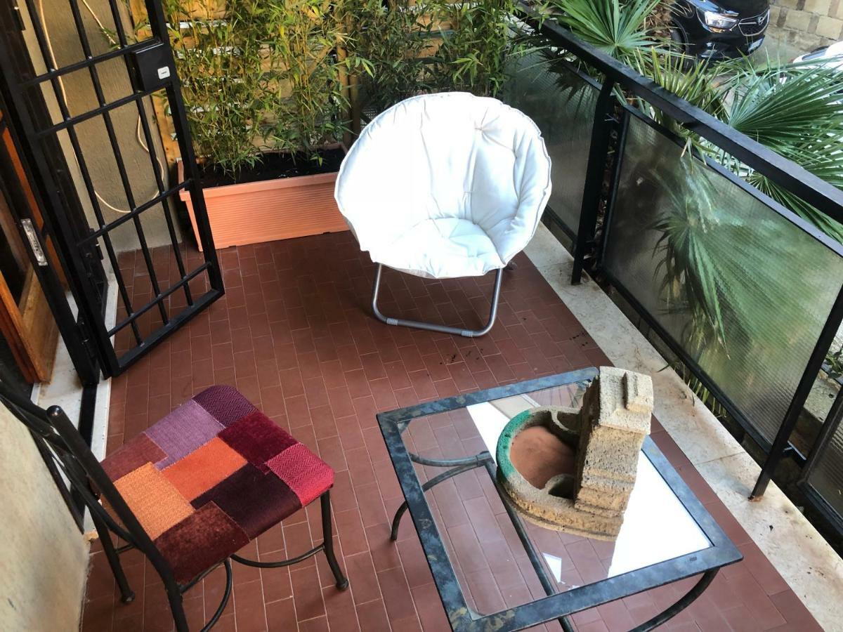 Luxury Apartment Tivoli Luaran gambar