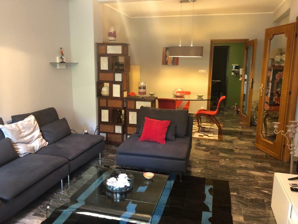 Luxury Apartment Tivoli Luaran gambar